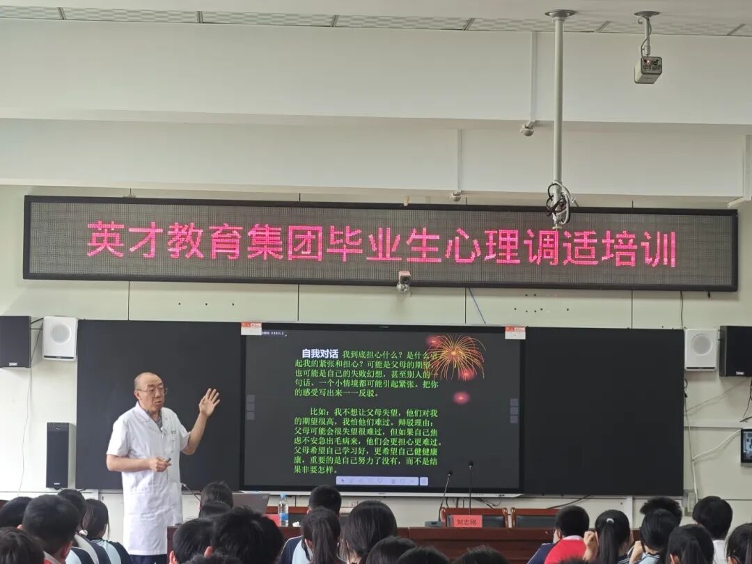 42c38236f4e743355bda4484c493a92e.jpg